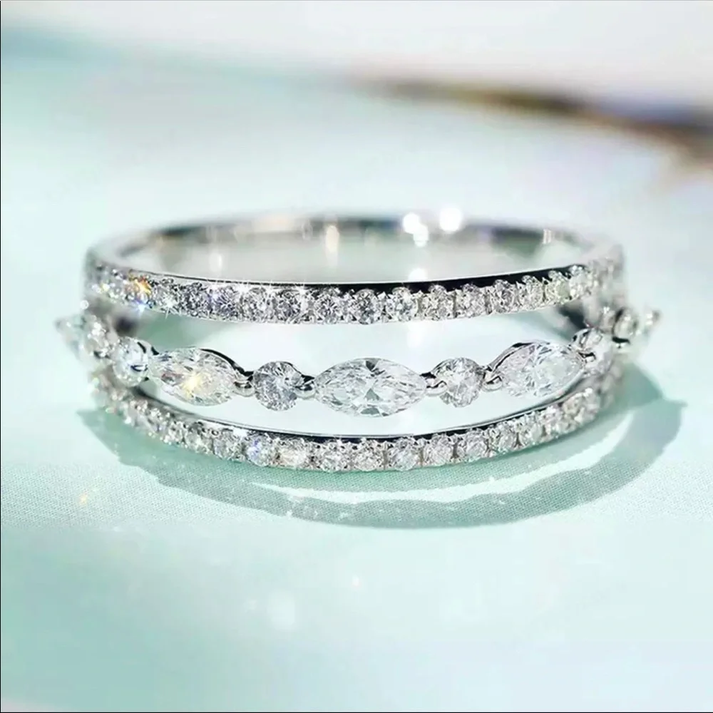🌟Stylish Ring - Picture 1 of 4
